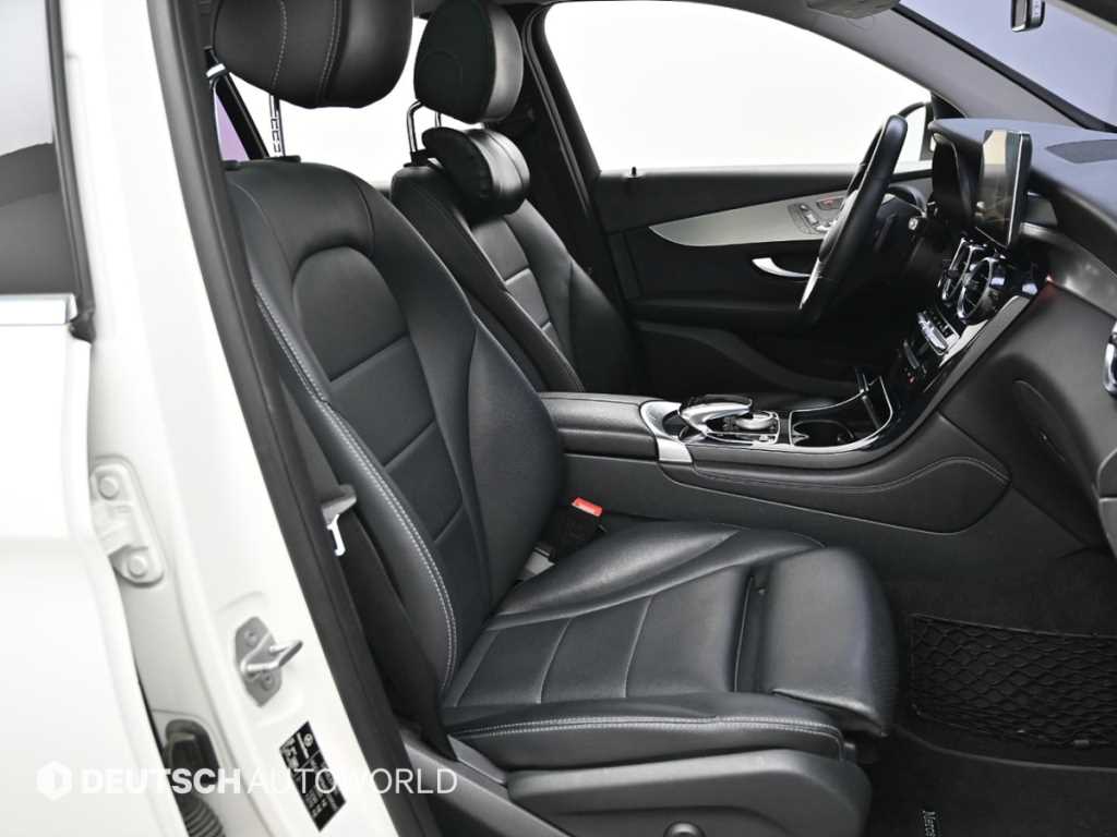 Mercedes Benz GLC Class - Vista 10