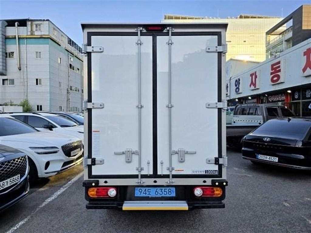 Small Truck Normal Box(High Deck) - Vista 3