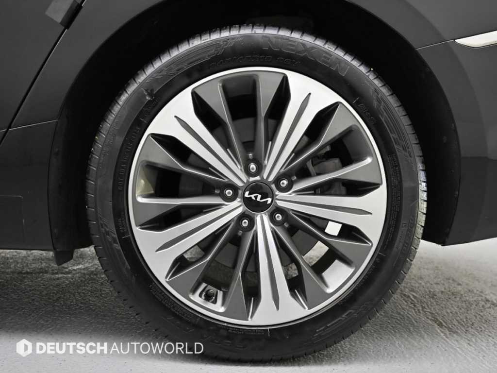 KIA K8 - Vista 5