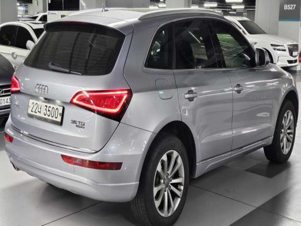 Audi Q5 - Vista 5