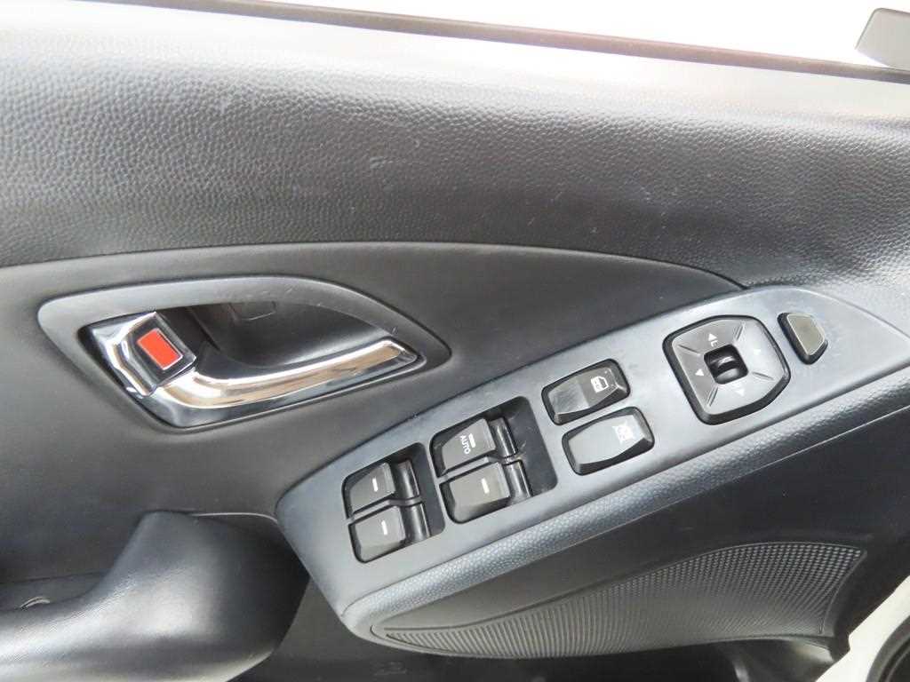 HYUNDAI Tucson - Vista 9