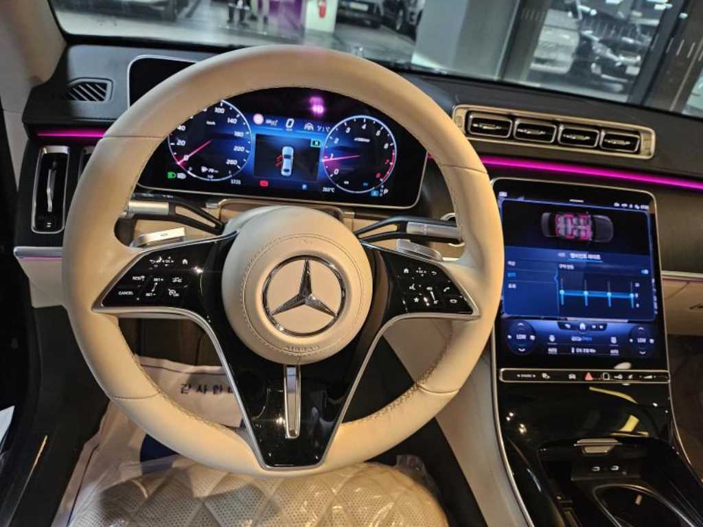 Mercedes Benz S Class - Vista 7