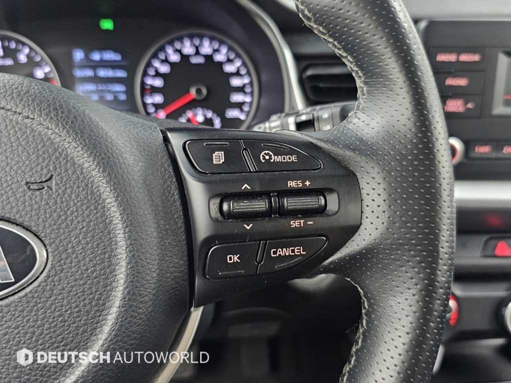 KIA Stonic 2019 Blanco - Importación desde Corea - HF Imports Iquique - Foto 16