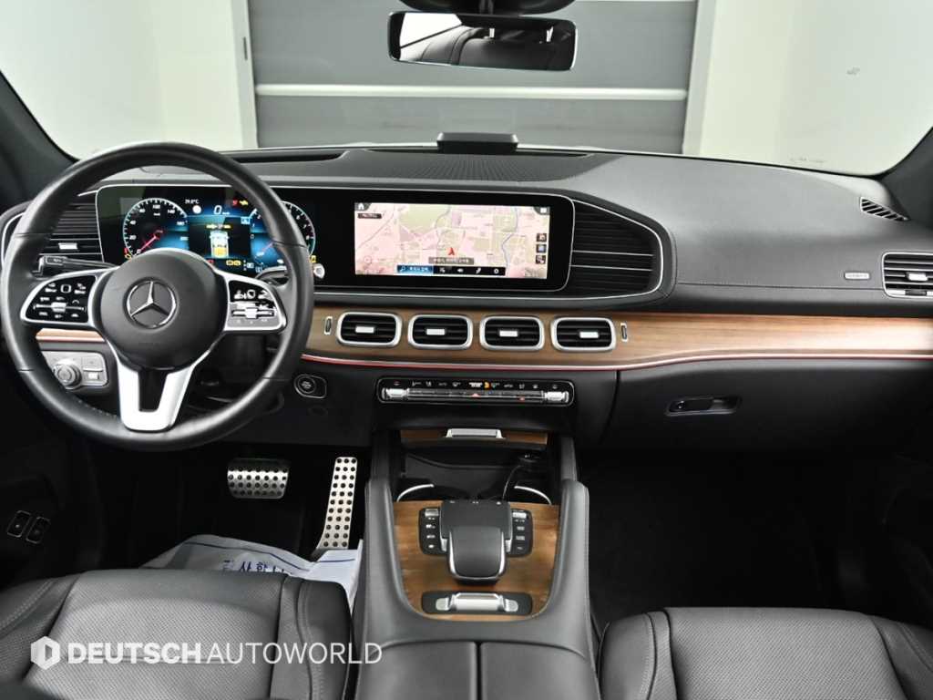 Mercedes Benz GLE Class - Vista 7