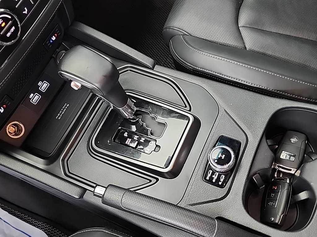 Ssangyong Rexton - Vista 8
