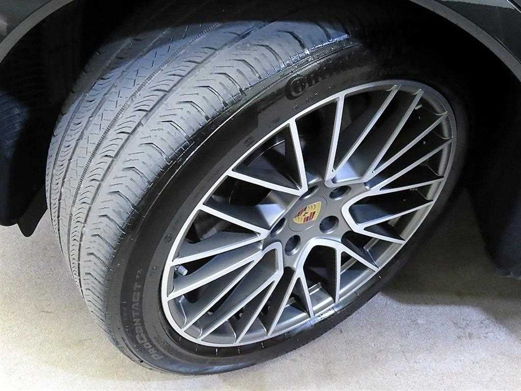 Porsche Cayenne 2023 Negro - Importación desde Corea - HF Imports Iquique - Foto 20