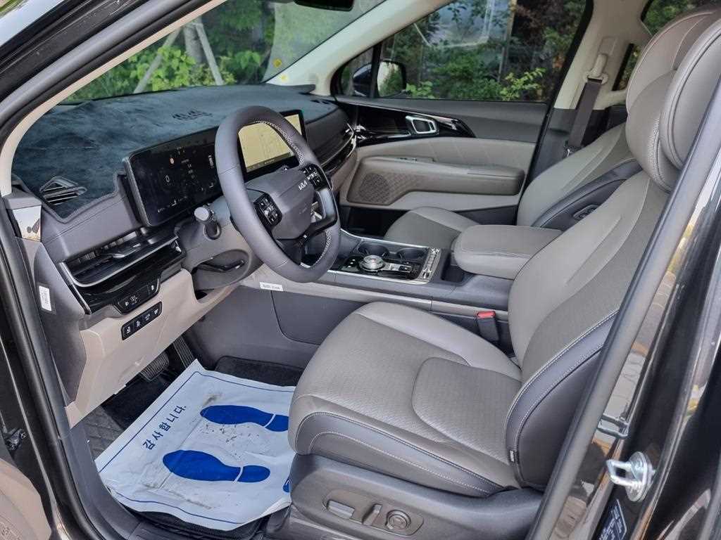 KIA Carnival 2026 Gris - Importación desde Corea - HF Imports Iquique - Foto 13