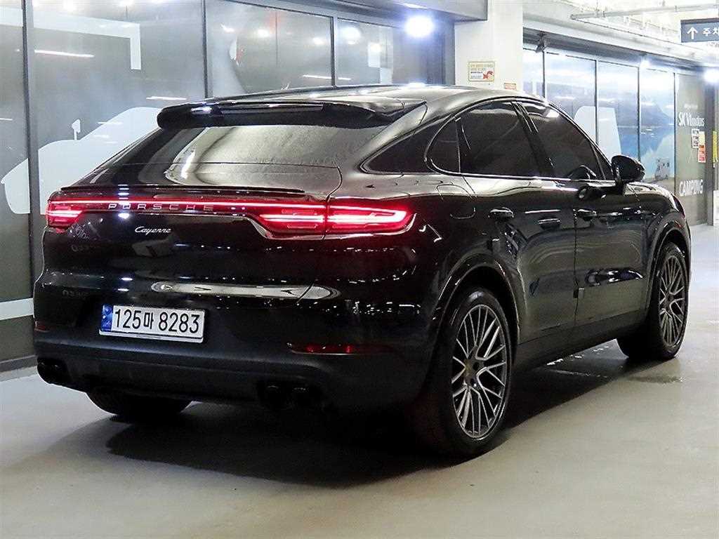 Porsche Cayenne - Vista 4