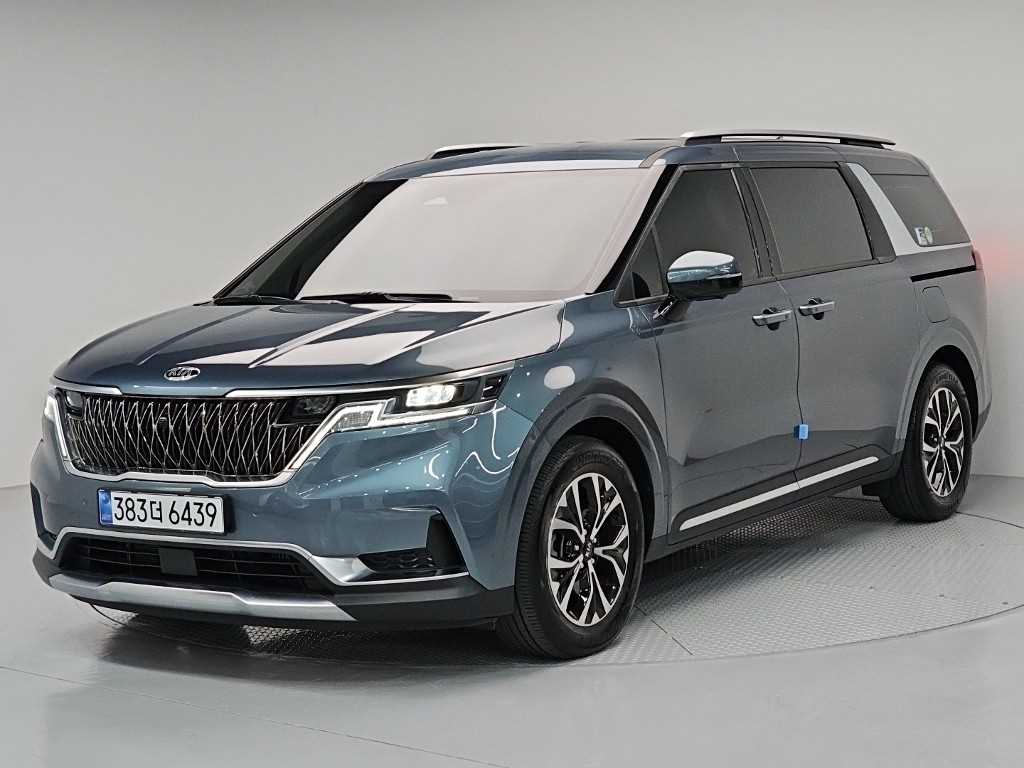 KIA Carnival 2021