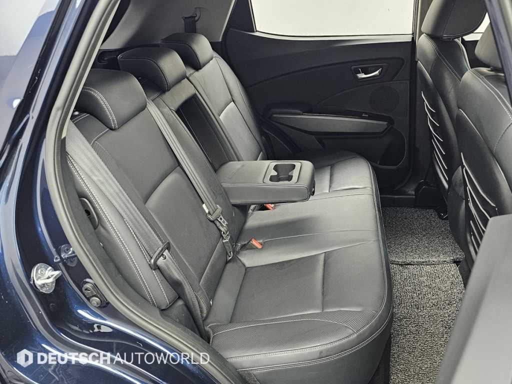 Ssangyong Tivoli - Vista 10