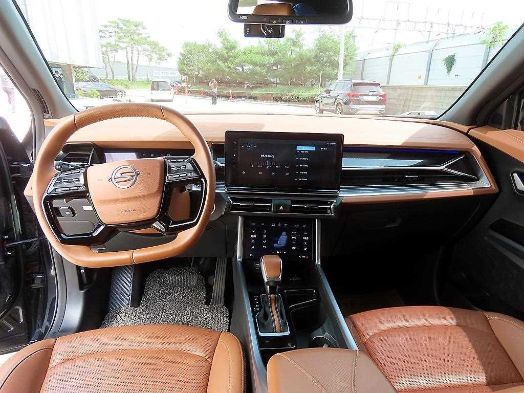 Ssangyong Torres - Vista 6