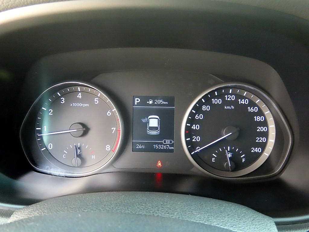HYUNDAI i30 - Vista 9