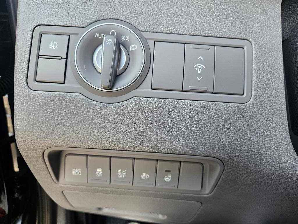 HYUNDAI Solati - Vista 7