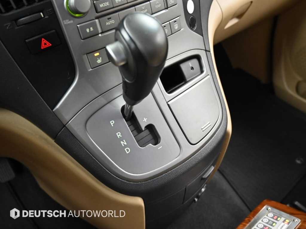 HYUNDAI Starex - Vista 9