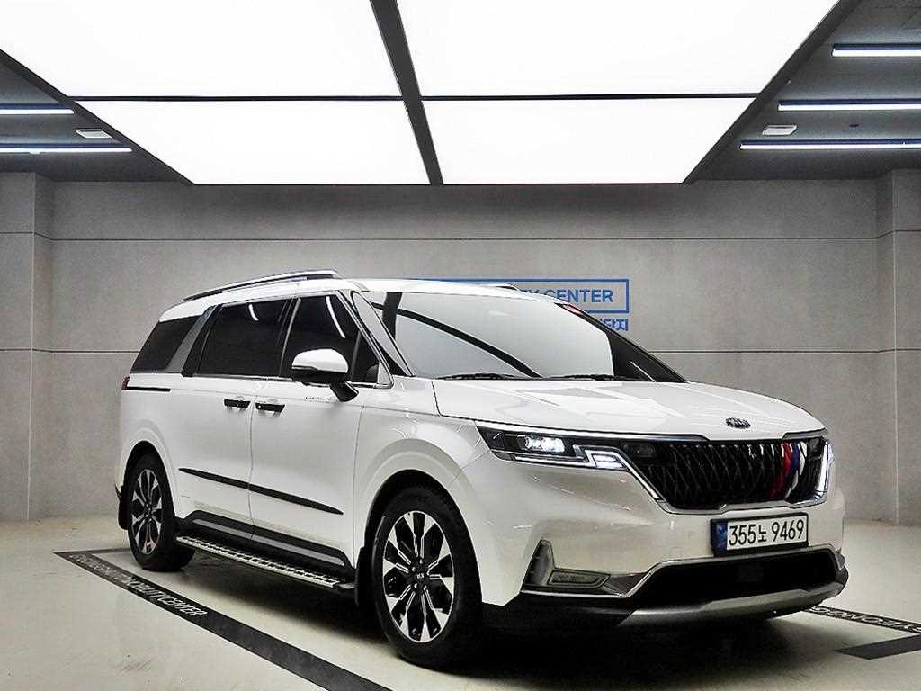 KIA Carnival 2021 Blanco - Importación desde Corea - HF Imports Iquique - Foto 1