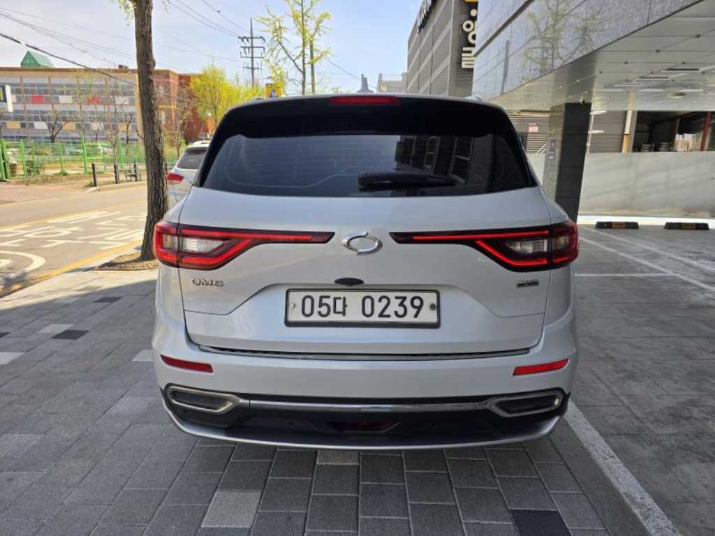 SAMSUNG QM6 2017 Blanco - Importación desde Corea - HF Imports Iquique - Foto 13