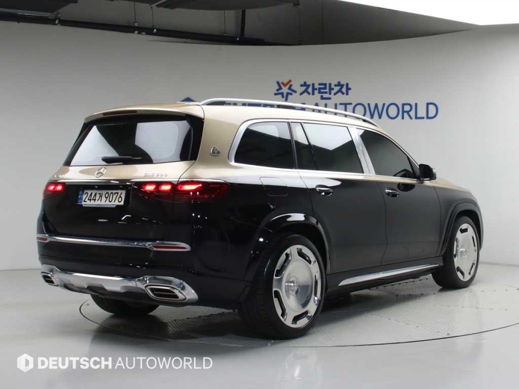 Mercedes Benz GLS Class - Vista 2