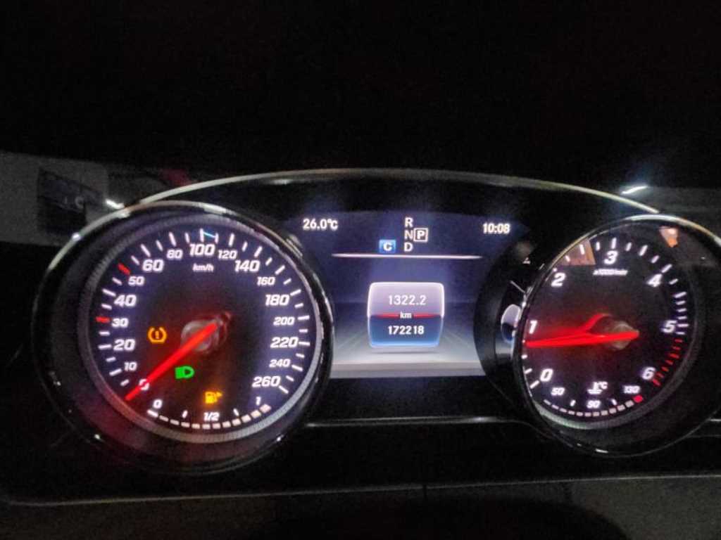 Mercedes Benz E class - Vista 6