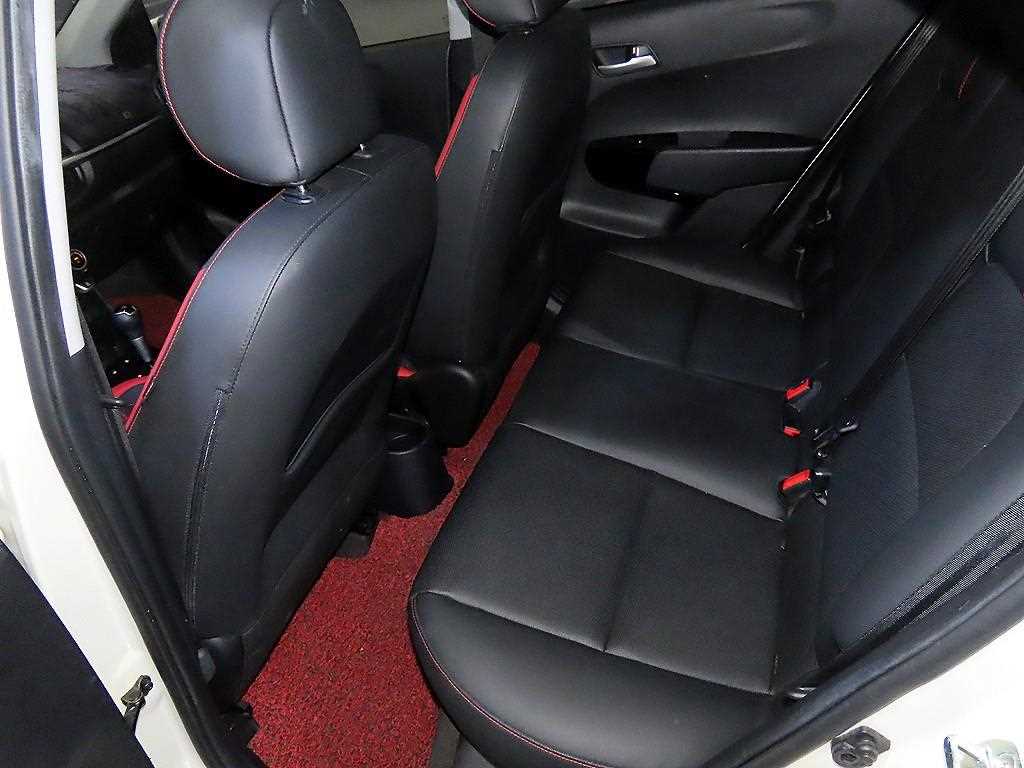 KIA Morning - Vista 7