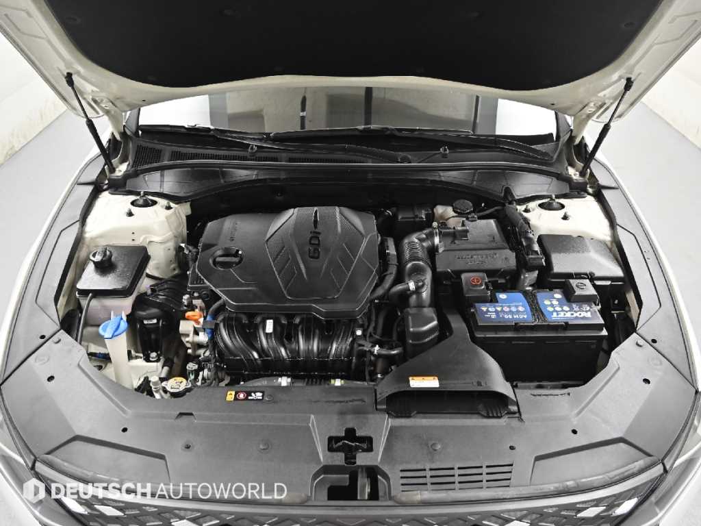 HYUNDAI Grandeur - Vista 6