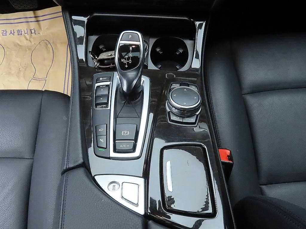 BMW 5 Series - Vista 10