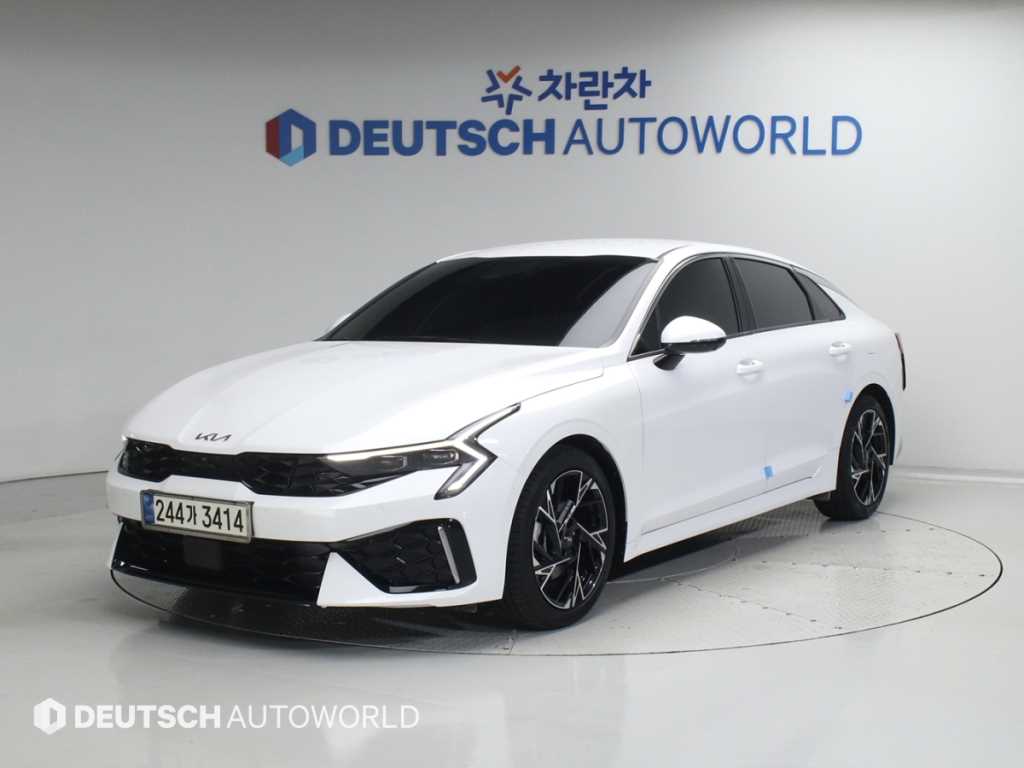 KIA K5 2025 Blanco - Importación desde Corea - HF Imports Iquique - Foto 1