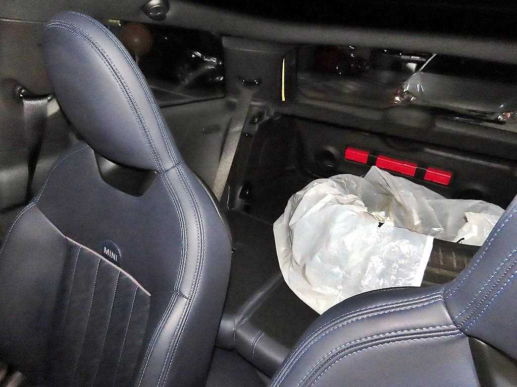 Mini Cooper - Vista 6