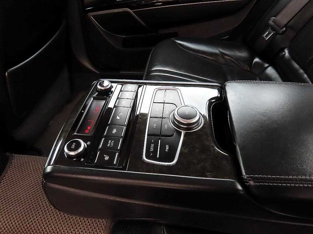 KIA K9 2015 Negro - Importación desde Corea - HF Imports Iquique - Foto 17
