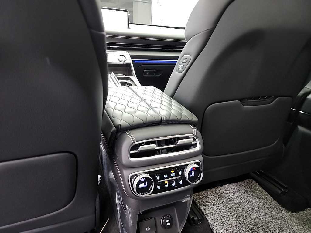 Genesis GV80 2022 Blanco - Importación desde Corea - HF Imports Iquique - Foto 13