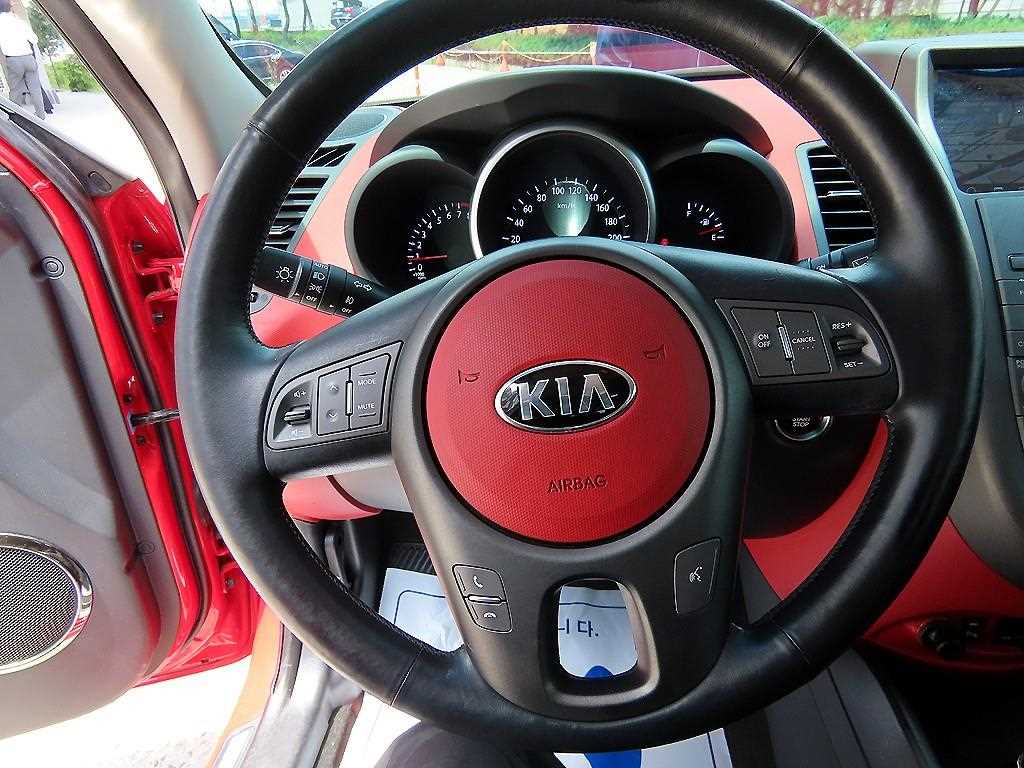 KIA Soul - Vista 8
