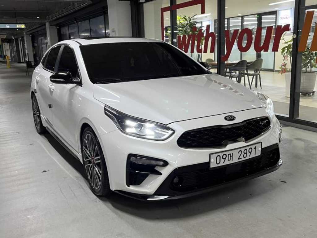 KIA K3 2019 Blanco - Importación desde Corea - HF Imports Iquique - Foto 1