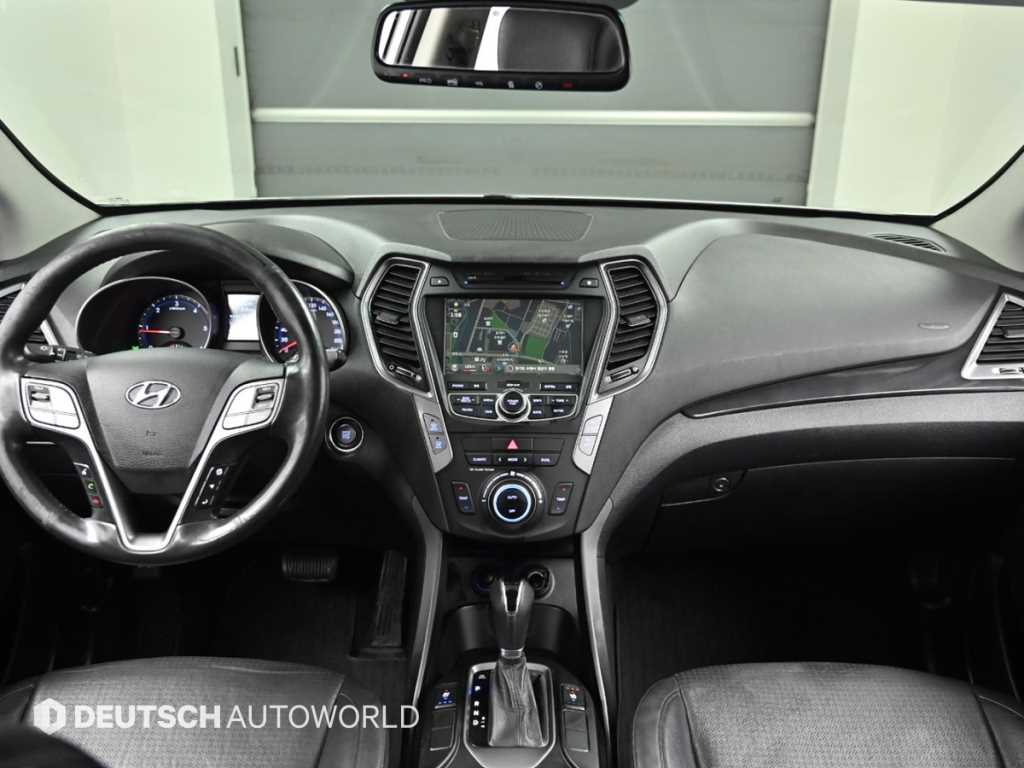 HYUNDAI Santa Fe - Vista 7