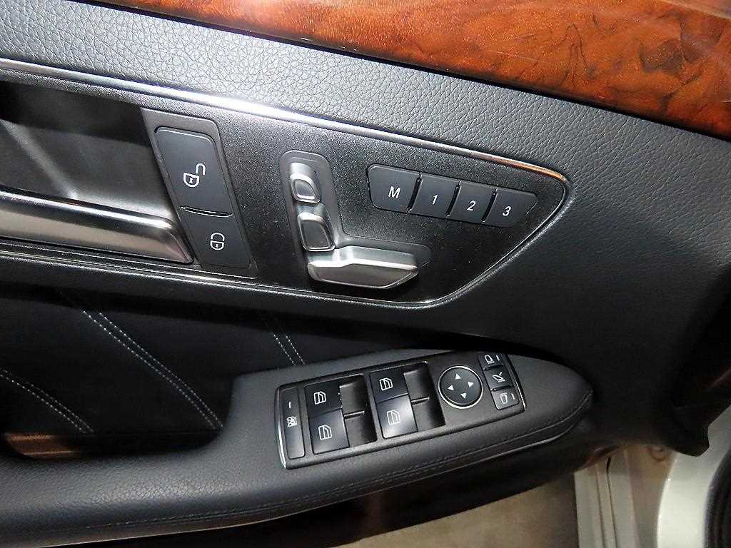 Mercedes Benz E class 2014 Gris - Importación desde Corea - HF Imports Iquique - Foto 13