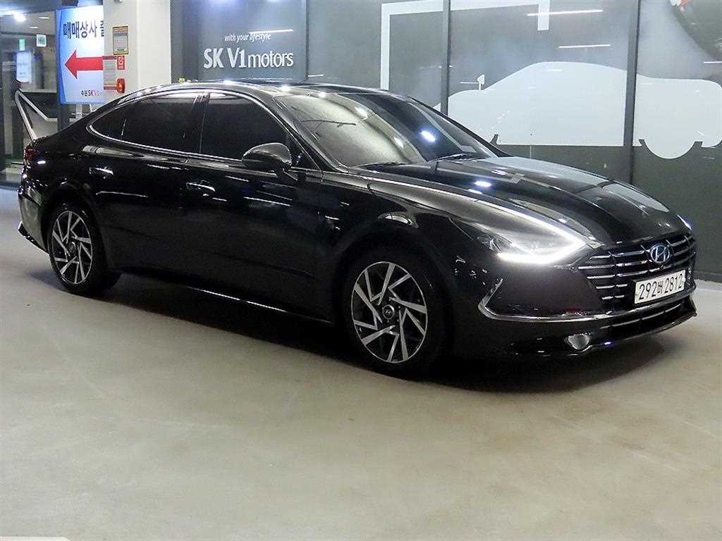 HYUNDAI Sonata 2020 Negro - Importación desde Corea - HF Imports Iquique - Foto 1