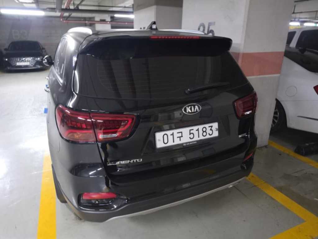 KIA Sorento - Vista 4