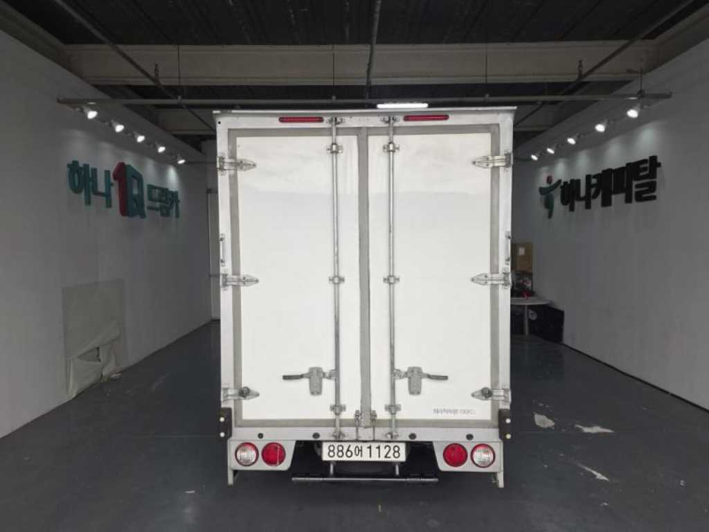Small Truck Normal Box(High Deck) - Vista 3