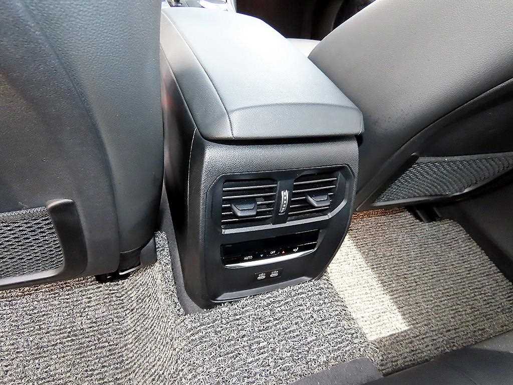 BMW 3 series 2021 Blanco - Importación desde Corea - HF Imports Iquique - Foto 16