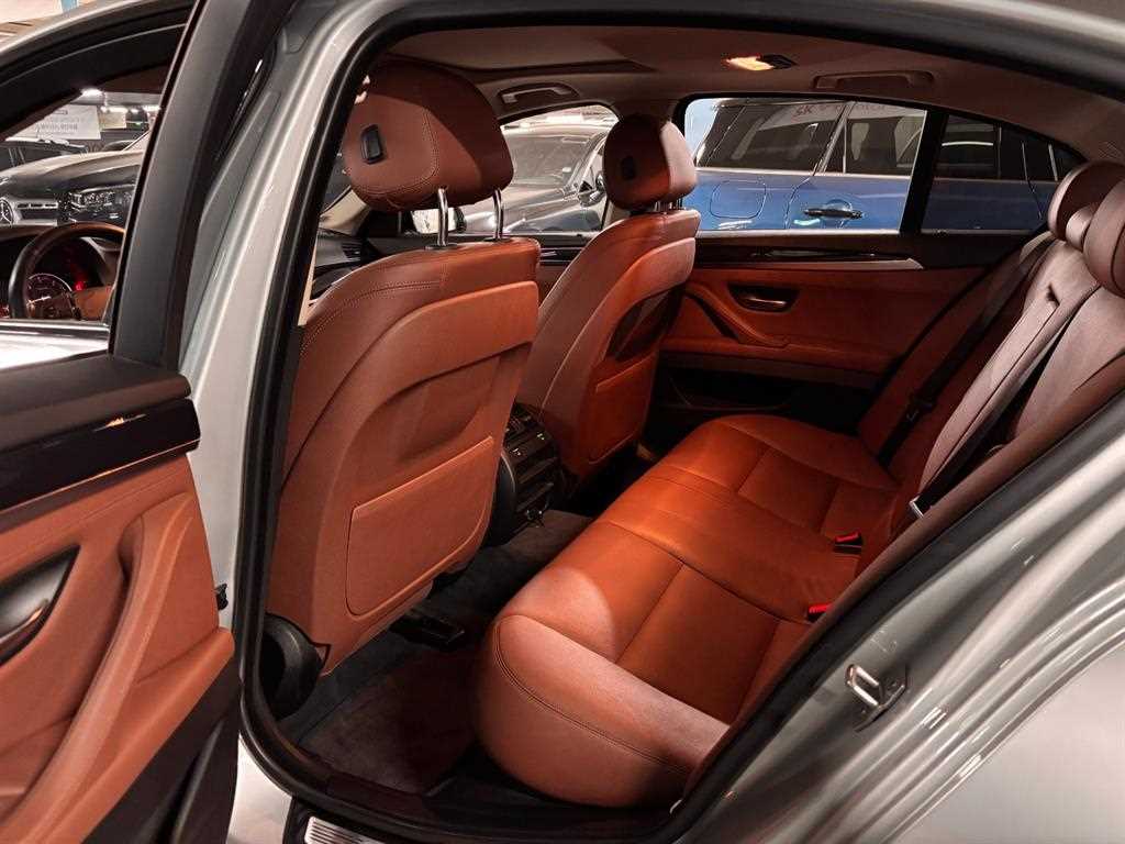 BMW 5 Series 2016 Plateado - Importación desde Corea - HF Imports Iquique - Foto 16
