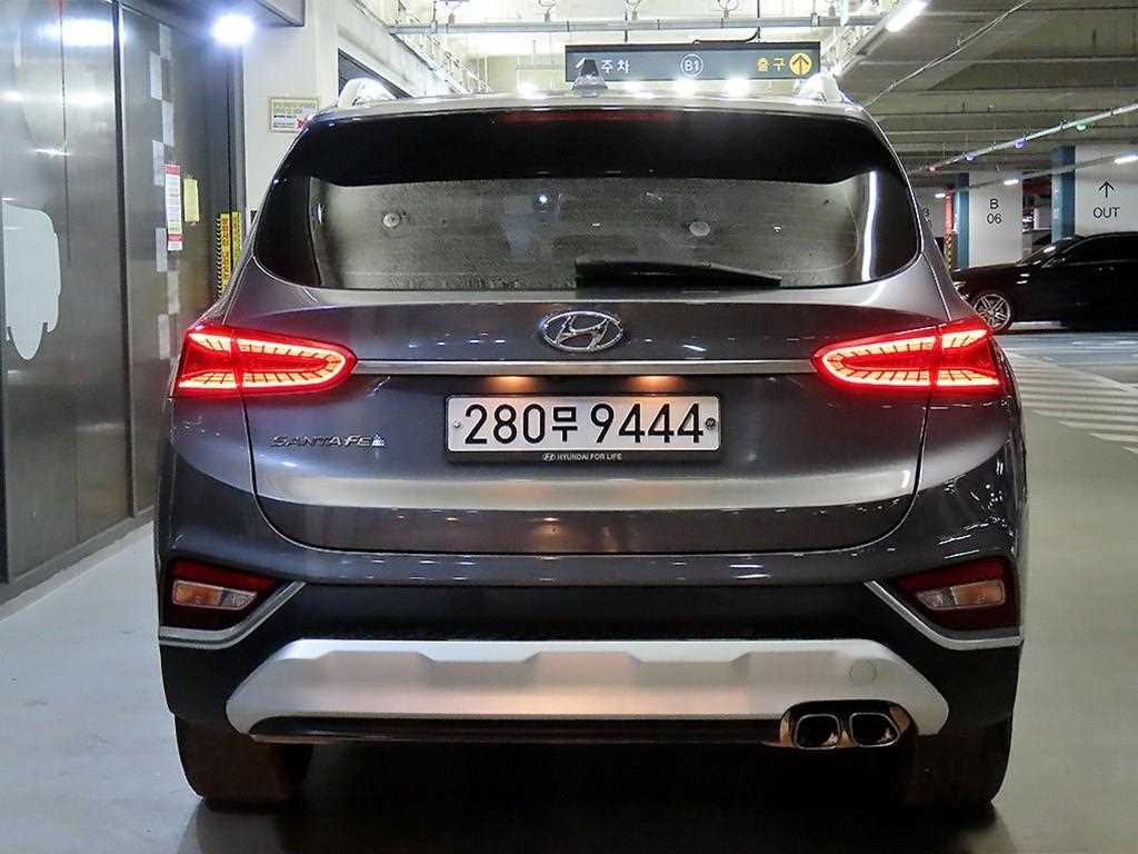 HYUNDAI Santa Fe - Vista 5