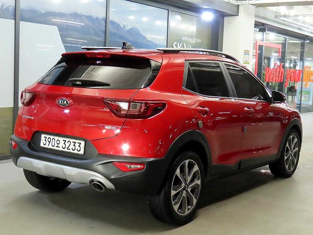 KIA Stonic - Vista 4