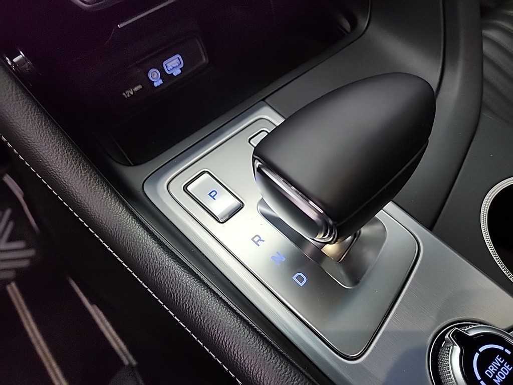 Genesis G70 - Vista 8