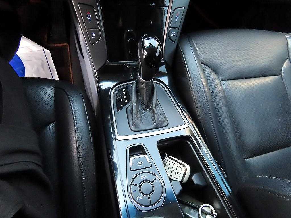 HYUNDAI i40 - Vista 10