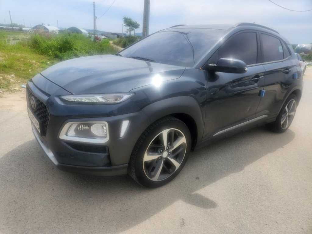 HYUNDAI Kona - Vista 3