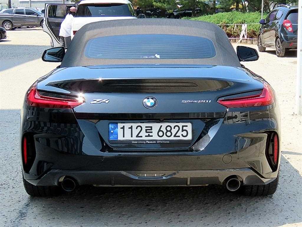BMW Z4 - Vista 4