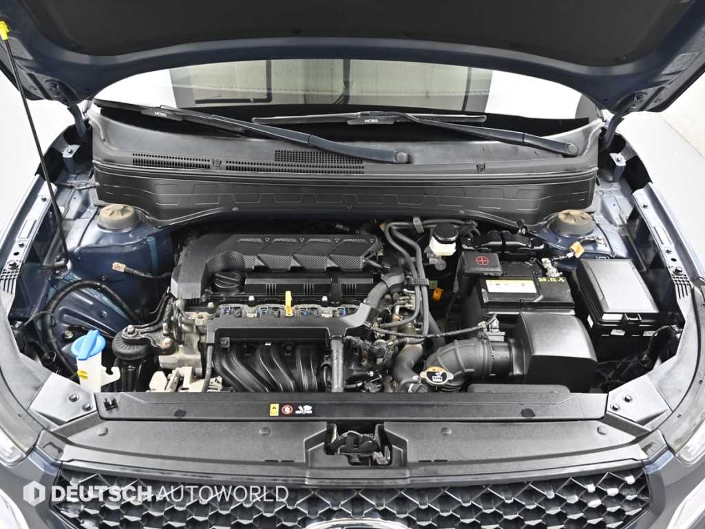 HYUNDAI Venue - Vista 6
