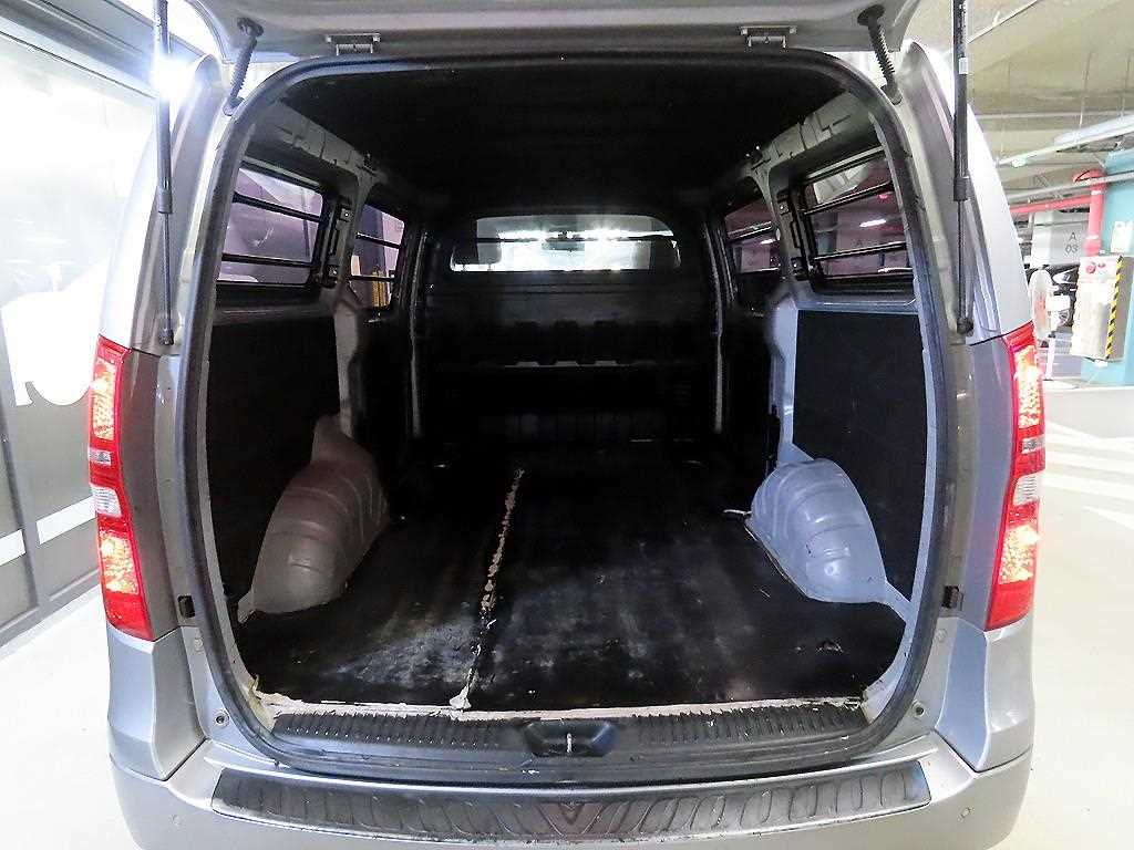 HYUNDAI Starex 2015 Plateado - Importación desde Corea - HF Imports Iquique - Foto 16