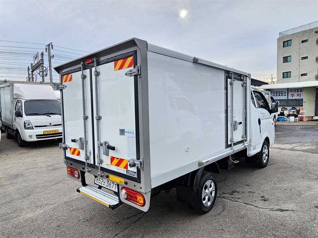 Small Truck Freezer Box(Low Deck) - Vista 5