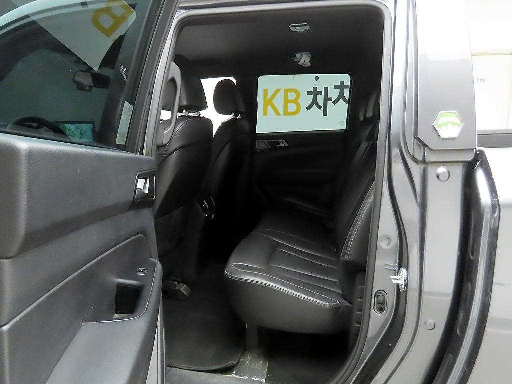 Ssangyong Rexton 2024 - Importación desde Corea - HF Imports Iquique - Foto 14