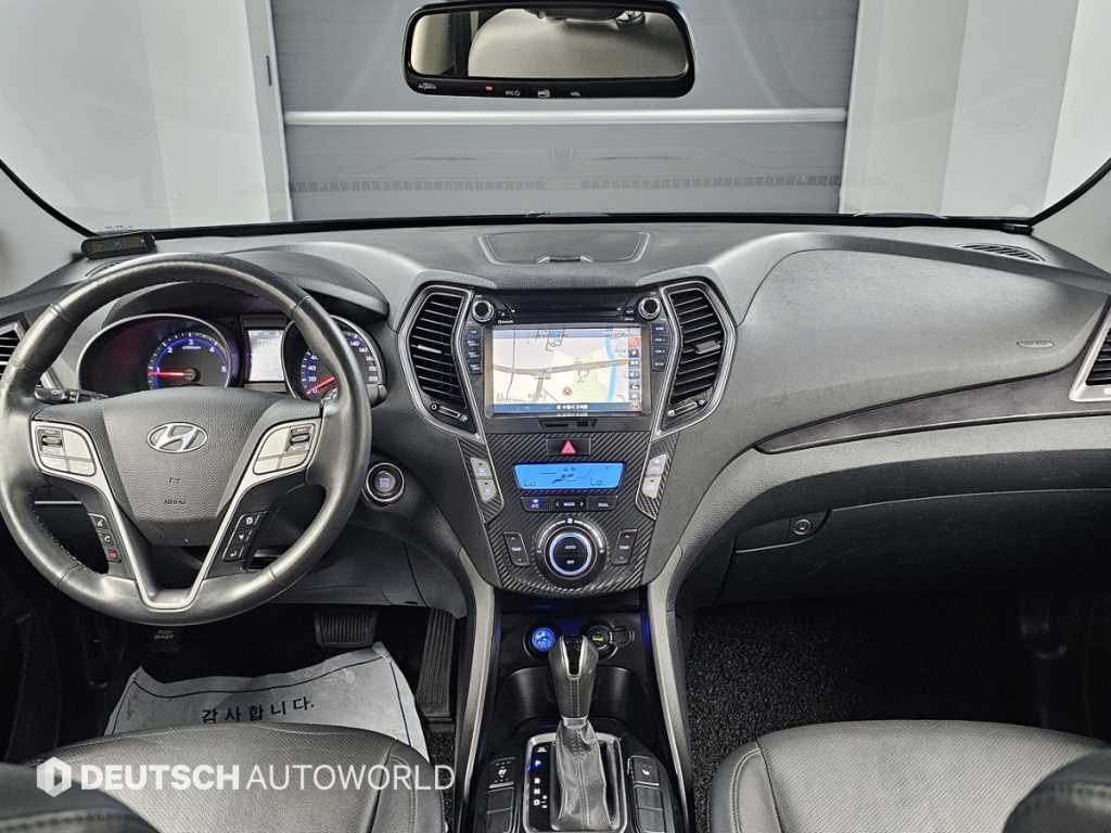 HYUNDAI Santa Fe - Vista 7