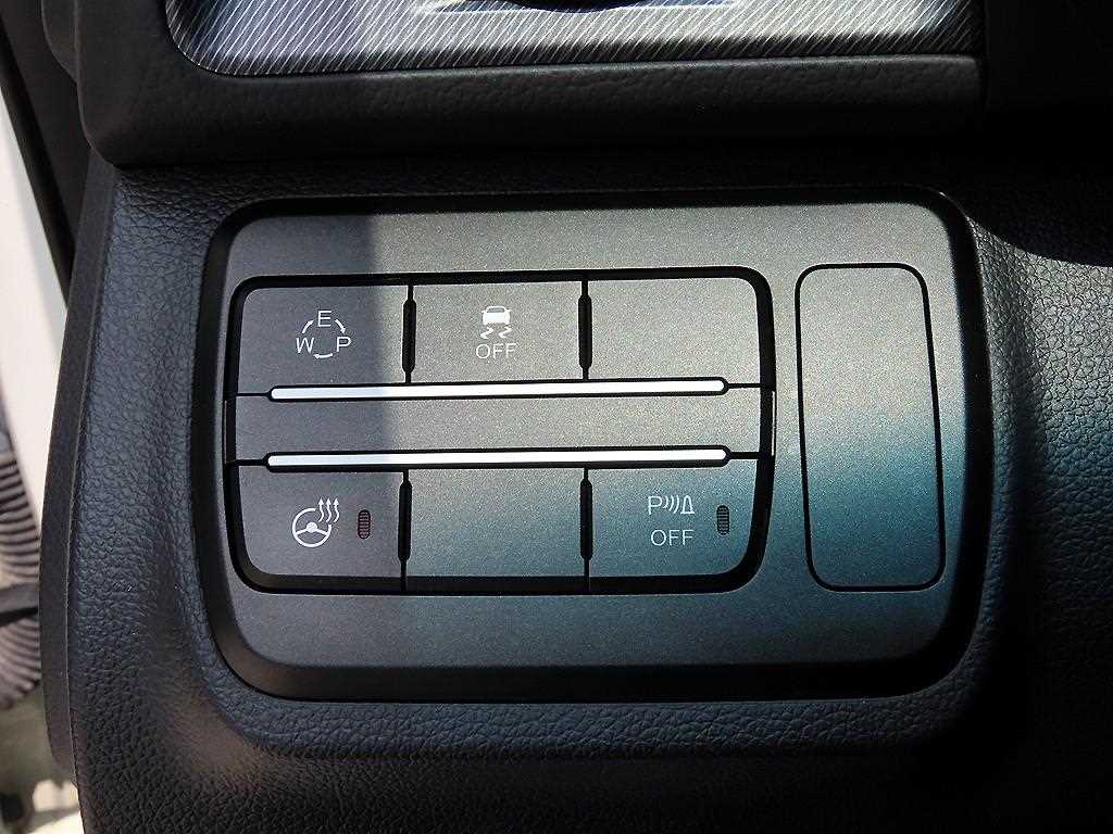 Ssangyong Tivoli - Vista 12